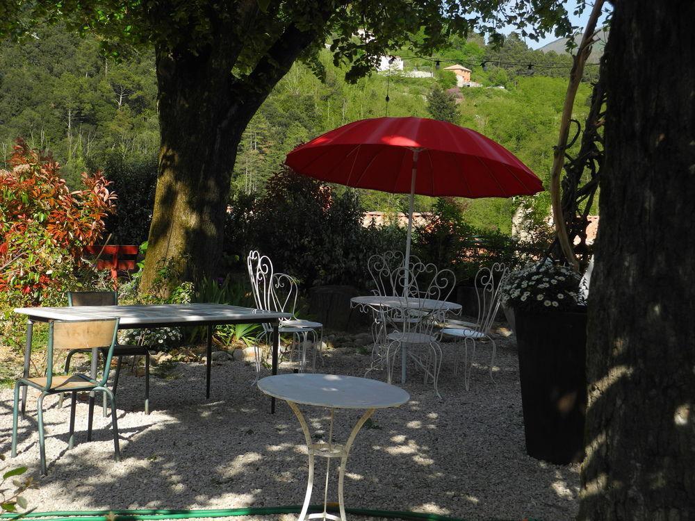 Hotel Le Comptoir Du Ranc De Bannes Sumène Exteriér fotografie