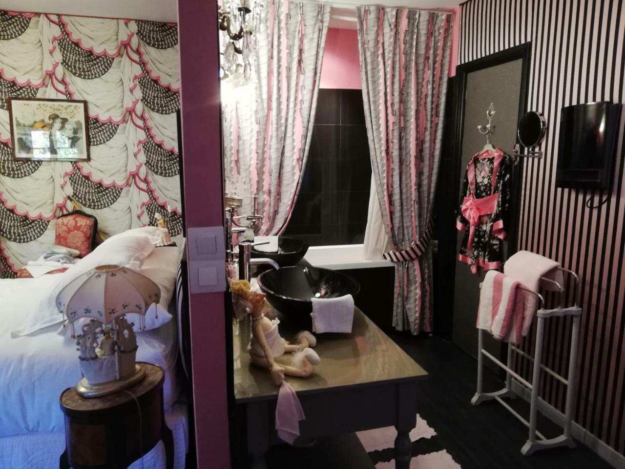 Hotel Le Comptoir Du Ranc De Bannes Sumène Exteriér fotografie