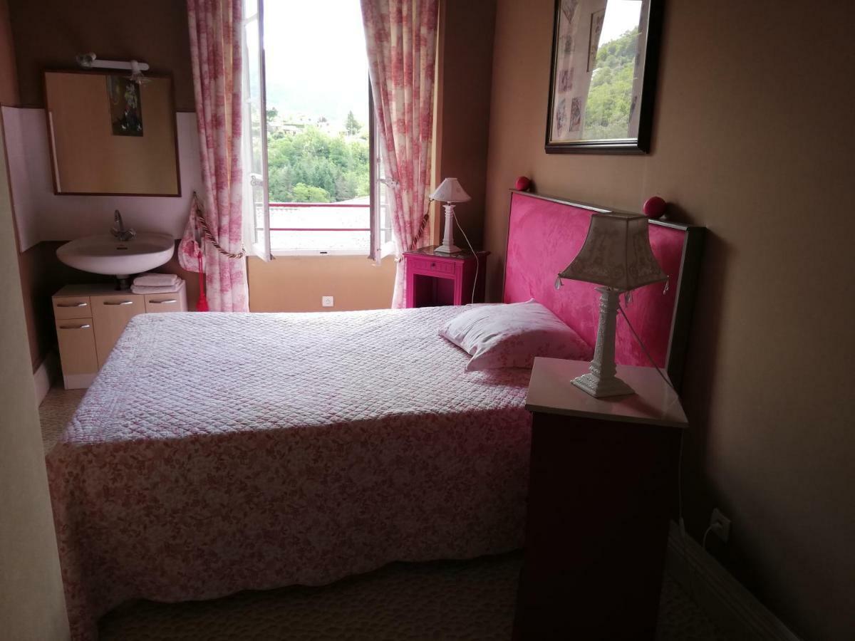 Hotel Le Comptoir Du Ranc De Bannes Sumène Exteriér fotografie